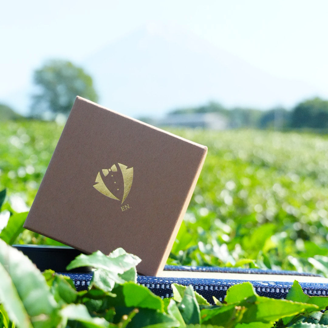 【おくみどり】オーガニック抹茶×黒富士 限定アートエディション - Mt.FUJI MATCHA × NAGON
