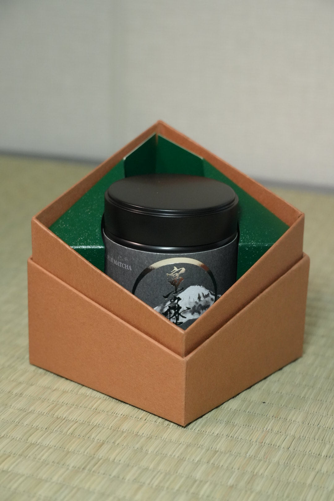 [OKUMIDORI] Organic Matcha x Black Fuji Limited Art Edition - Mt.FUJI MATCHA × NAGON